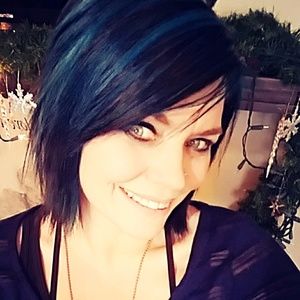 Meet your Posher, Aphrodite